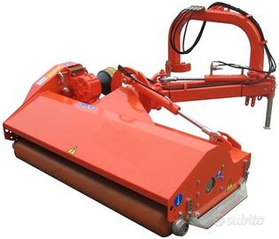 Trincia per trattore con braccio