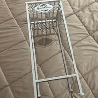 Alzatina per piante bianca