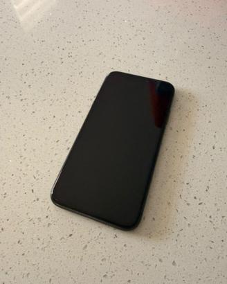 I phone 11 memoria 64 GB