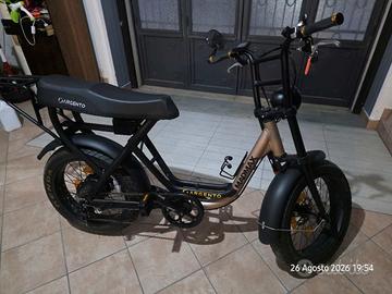 Argento Mad Max Fat E-Bike - Come Nuova