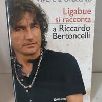 Vivere a orecchio- Luciano Ligabue si racconta