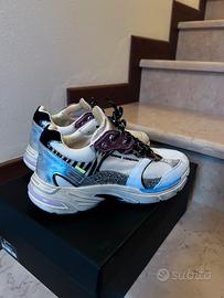 Crime London modello fugitive donna