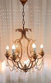 Lampadario in vetro ed opalina 