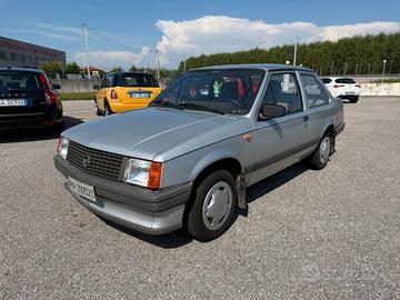 Opel Corsa 1.2 2 Porte TR