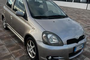 Toyota yaris TS  5 porte