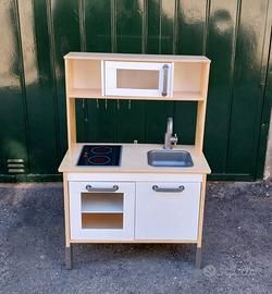 CUCINA IKEA GIOCATTOLO