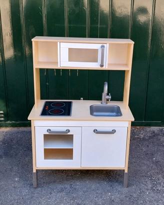 CUCINA IKEA GIOCATTOLO