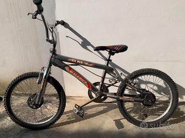 Bicicletta BMX