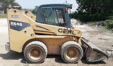 Operatore escavatore mezzi d'opera patente C