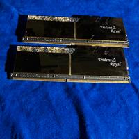 RAM G.Skill Trident Z Royal - 2x16GB.