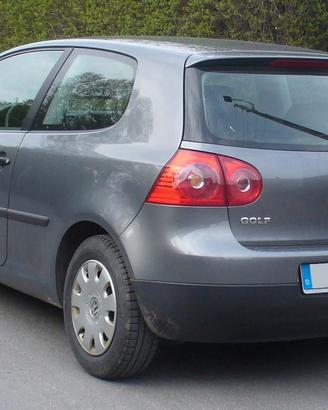 Ricambi originali Volkswagen Golf serie V