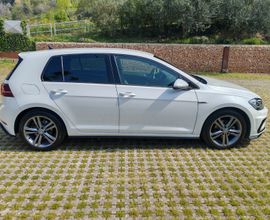 Volkswagen Golf 7.5 R-line