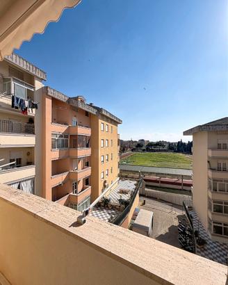 Luminoso Quadrivano nel Residence "I Pini"