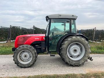 Trattore massey ferguson 3435 frutteto