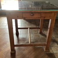 Tavolo primi ‘900 in legno, restaurato