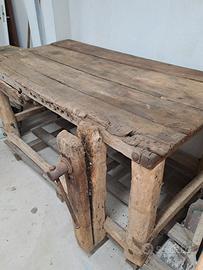 vecchio banco da falegname 
