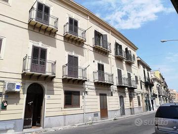 4 LOCALI A PALERMO