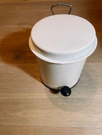 Cestino Rifiuti Smaltato Bianco, anni '60