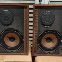 Minerva V30 casse diffusori con componenti philips