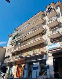 Appartamento 120 mt2 FRATTMG presso P.zza Riscatto