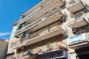 Appartamento 120 mt2 FRATTMG presso P.zza Riscatto