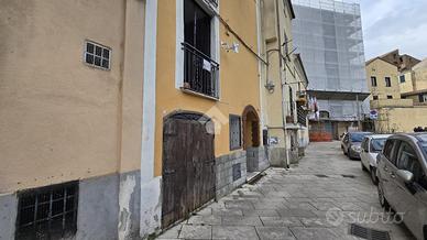 4 LOCALI A SANT'AGATA DE' GOTI