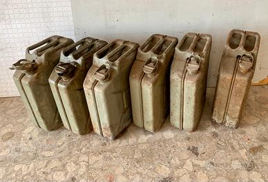 Taniche in ferro vintage inglesi