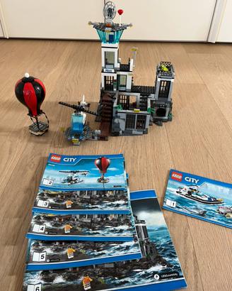 Lego City 60130 Prigione sull'isola