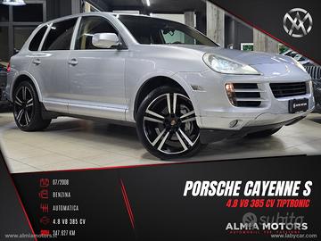PORSCHE Cayenne S