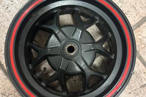 Cerchio posteriore booster