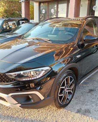 Fiat Tipo 1.6 MJT 5P 130CV CROSS NUOVISSIMA