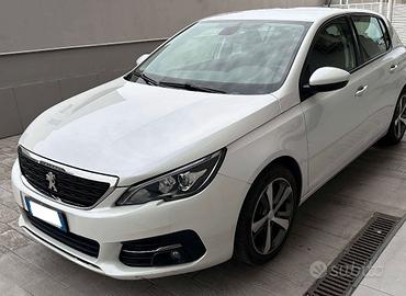 Peugeot 308 1.5hdi 130cv