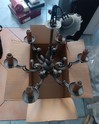 Lampadario in ferro battuto 