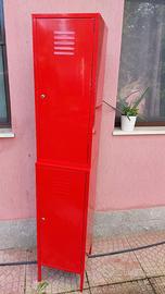 Mobile armadietto Ikea alluminio rosso