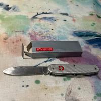 Victorinox Farmer