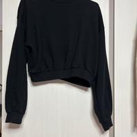 Felpa nero marca Bershka