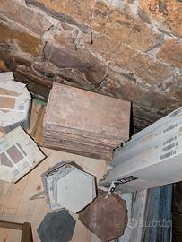 Piastrelle miste avanzate da ristrutturazione