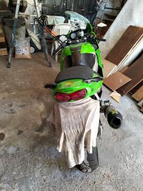 Kawasaki 636 del 2002