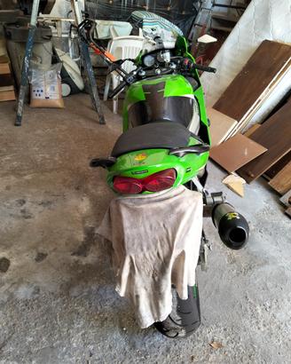 Kawasaki 636 del 2002