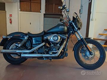 harley davidson Dyna street bob 