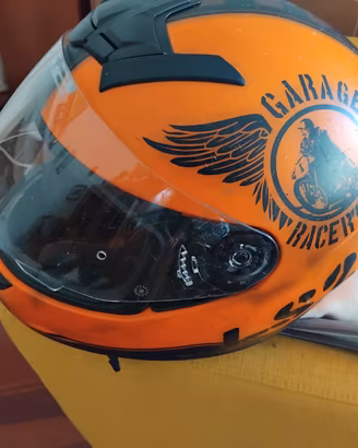 Casco per scooter. Moto