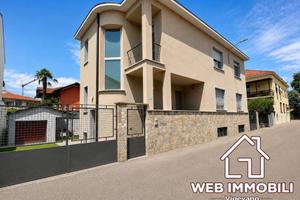Villa di 358 m² con più di 5 locali a Vigevano