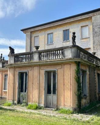 VILLA LIBERTY - Eleganza senza tempo nel cuore ...