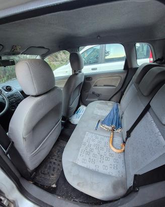ford fiesta 1.4 tdci 