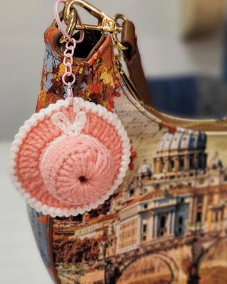 Portachiavi Cappellino uncinetto 👒 fatto a mano 
