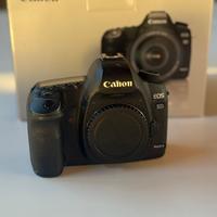 Canon 5D MARK II