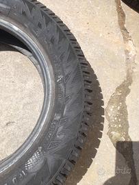 pneumatici 135 80 13 chiodati