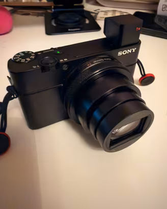 Sony RX100 VII – Come nuova - con accessori