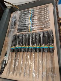 Set coltelli e attrezzi professionali valigetta