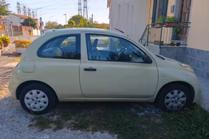 Nissan Micra 3 porte